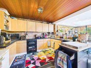 Photo 5- click for photo gallery